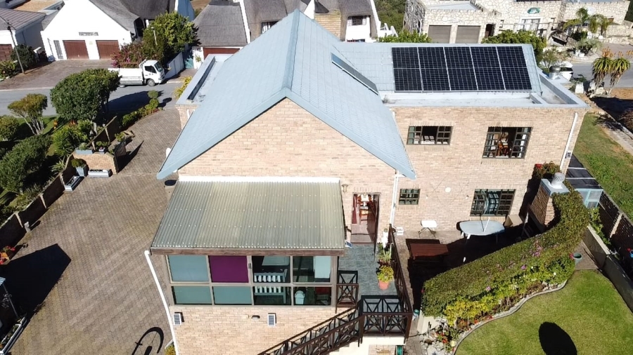 5 Bedroom Property for Sale in Stilbaai Wes Western Cape